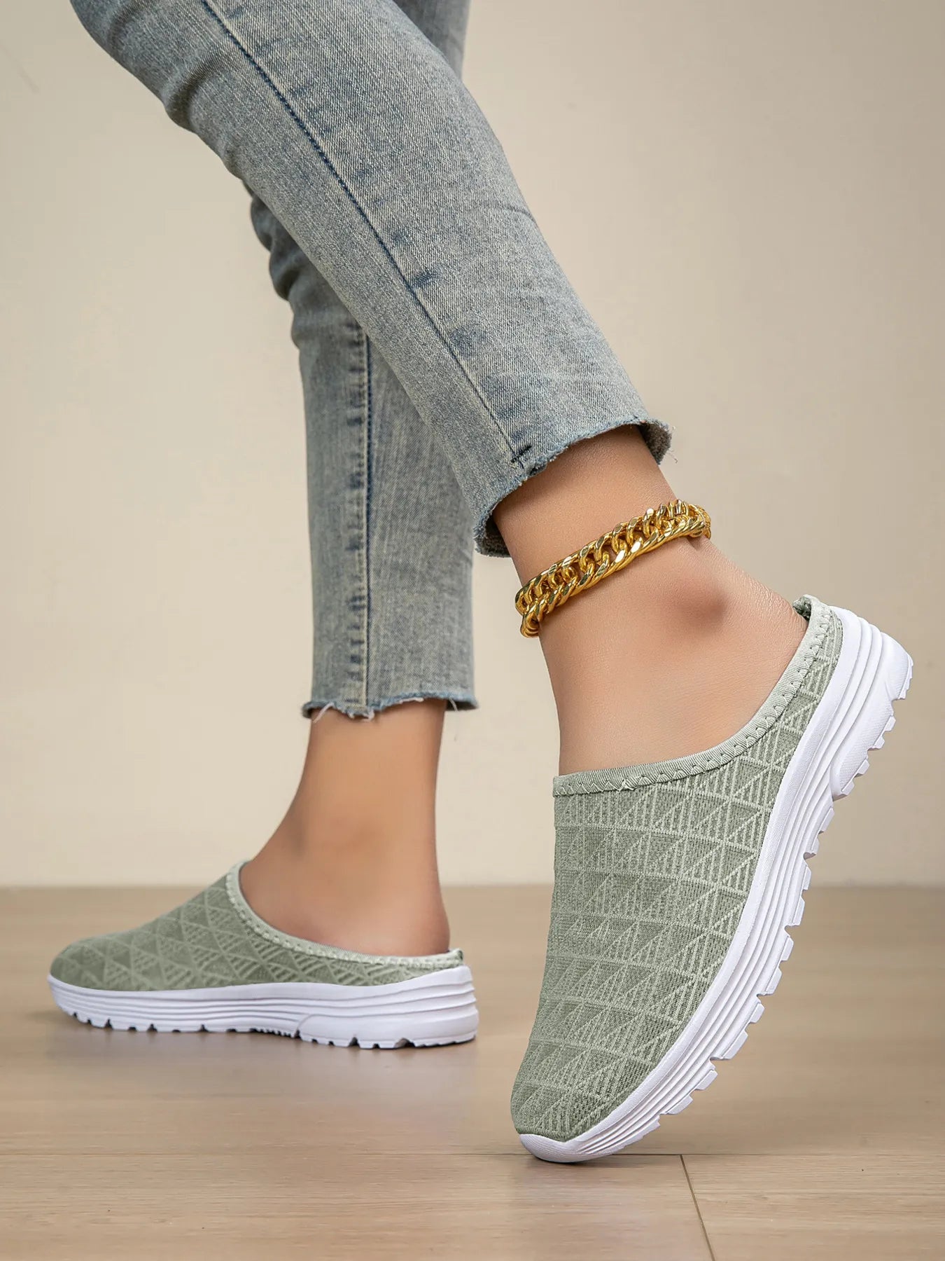 2f37d2bf3f0c4b0e8285f33d89c5d143-Max-Origin